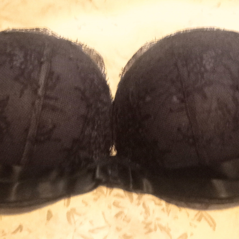 Victoria secret very sexy bra, lace and silk in black